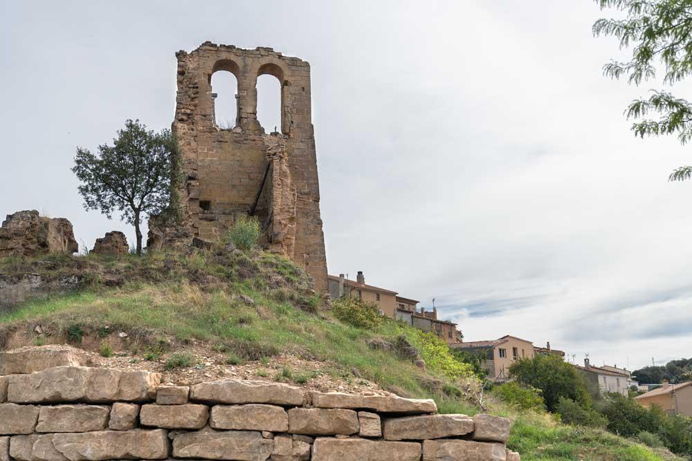 Imagen: Abiego-Alberuela de Laliena. Restos antiguo castillo.